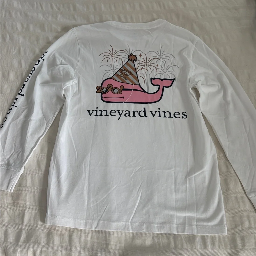 Vineyard Vines classic white